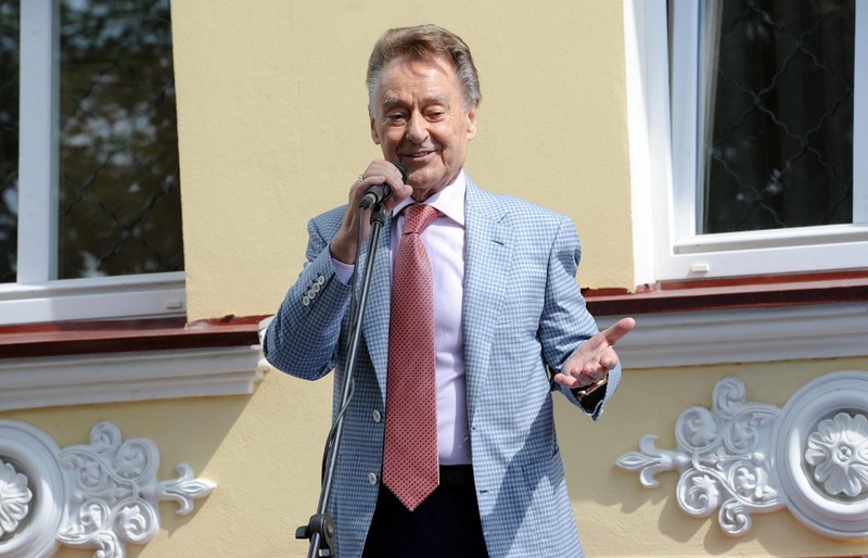 Виталий Королев рассказал о праздновании 100-летия со дня рождения поэта, уроженца Верхневолжья Андрея Дементьева: Для нас, жителей Верхневолжья, это событие особенное и значимое