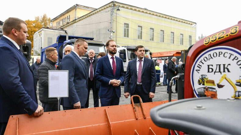 В Тверской области перевыполнен план дорожных работ на текущий год на 127 километров