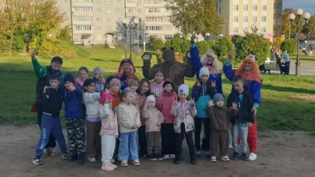 На «Ярмарку народных игр» пришёл медведь